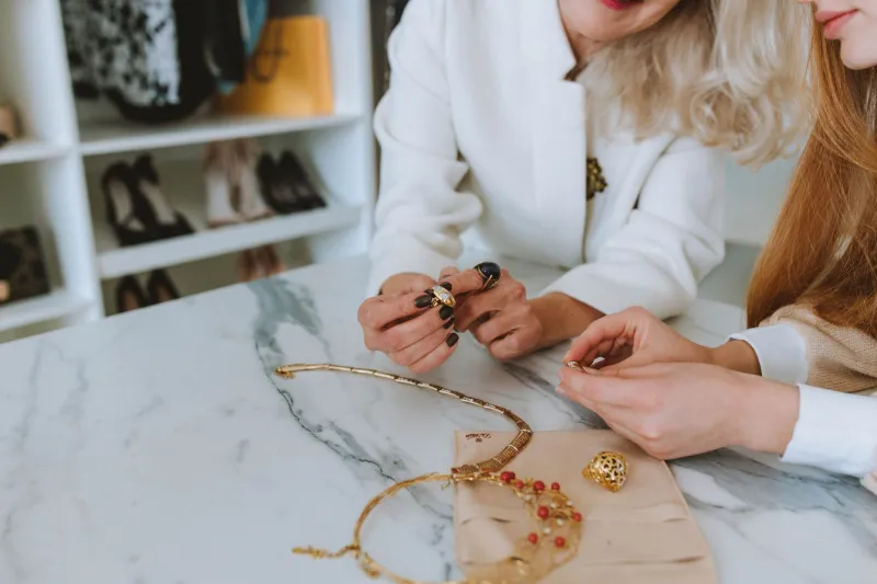 No Ring Required: The Quiet Rise of the Self-Purchased Milestone Jewel